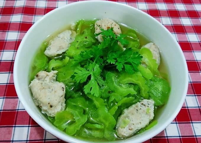 Canh khổ qua chả cá