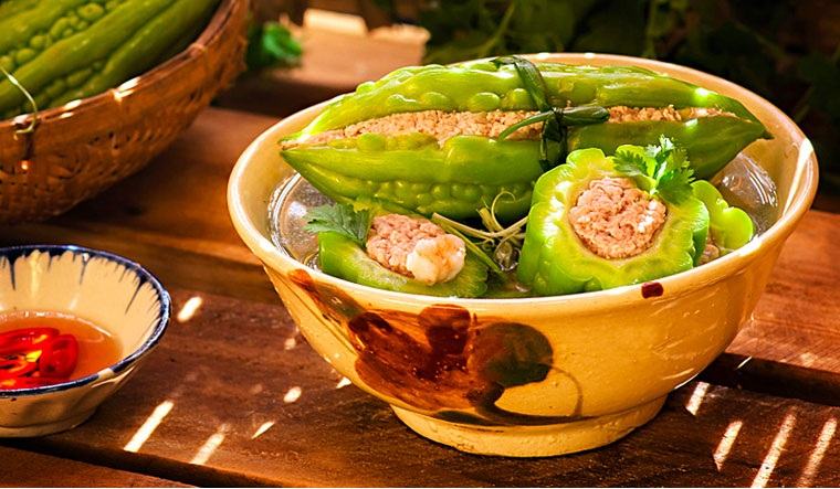 Canh khổ qua thịt nạc