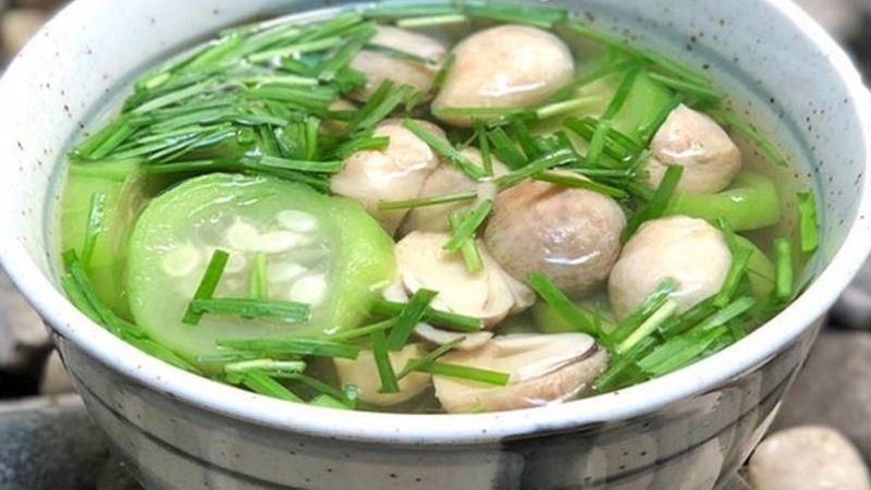 Canh mướp nấu hẹ