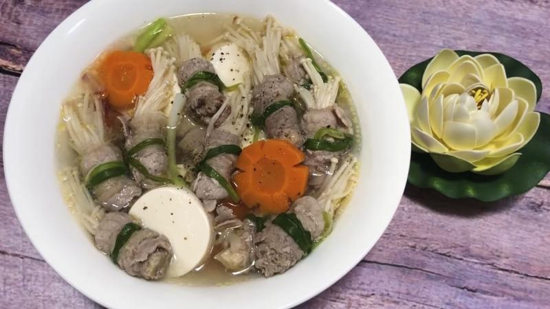 Canh nấm với thịt bò