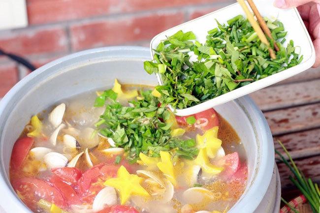 Canh ngao chua nấu khế