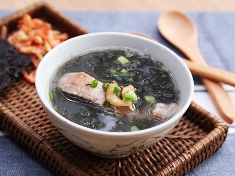 Tofu Galbi Seaweed Soup