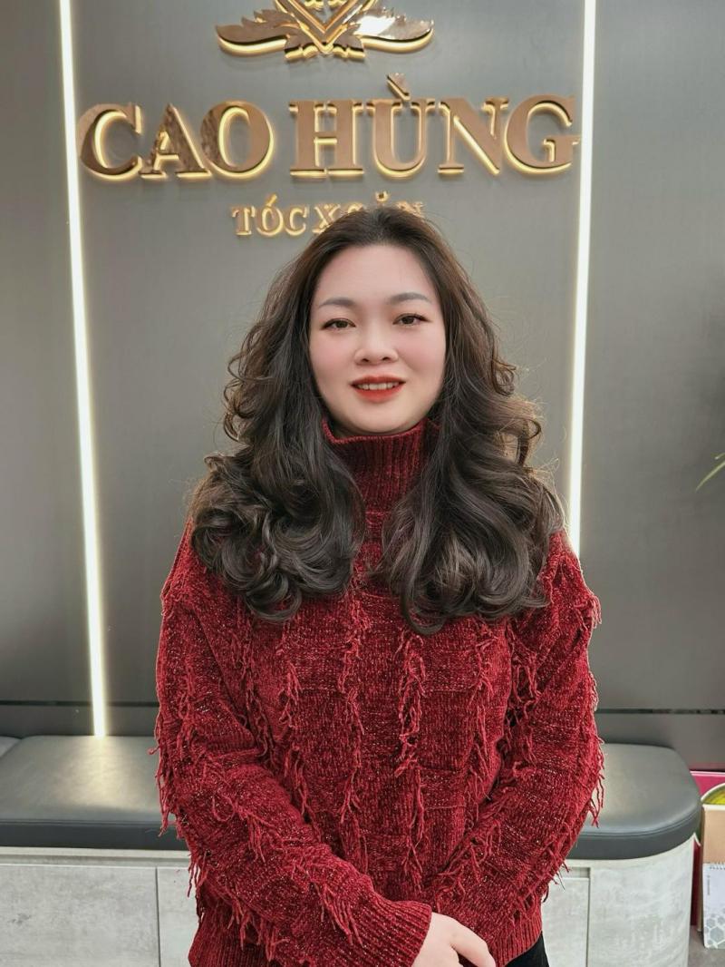 Cao Hùng Hairstylist