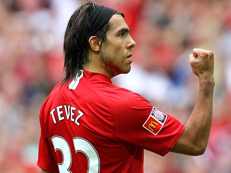 Tevez có những danh hiệu cùng MU