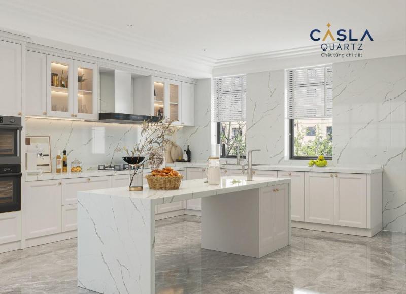 Đá thạch anh nhân tạo Caslaquartz đồng bộ trong ốp Bếp, bàn ăn và bàn đảo (Ảnh: Caslaquartz)