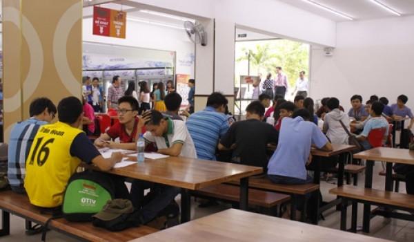 Canteen ĐH Bách Khoa