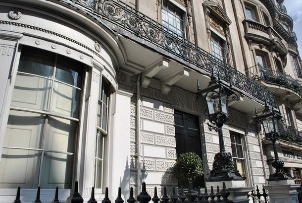 Câu lạc bộ của các quý ông White's, London, Anh Câu lạc bộ của các quý ông White's, London, Anh