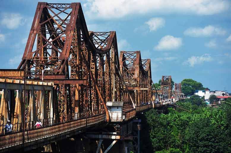 Cầu Long Biên – cây cầu của nghệ thuật