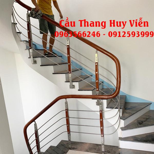 Cầu thang Huy Viễn