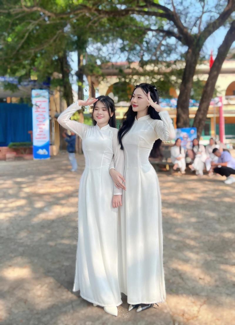 Céline - Cho Thuê Áo Dài Kỷ Yếu Đẹp, Rẻ Tại Hà Nội