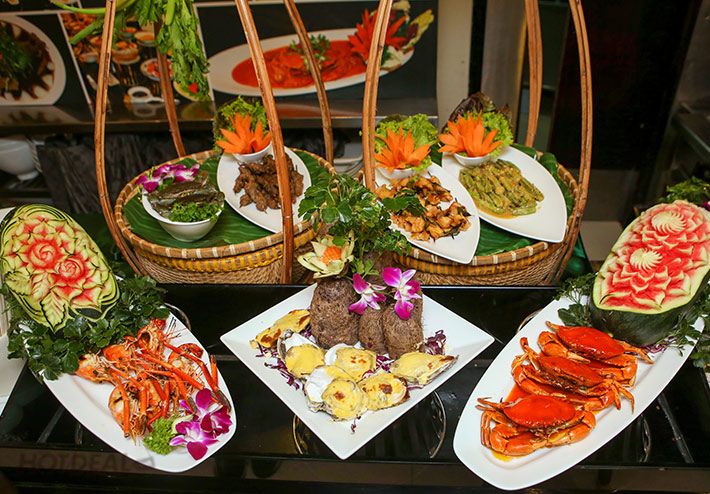 Buffet Gánh Khách Sạn Bông Sen