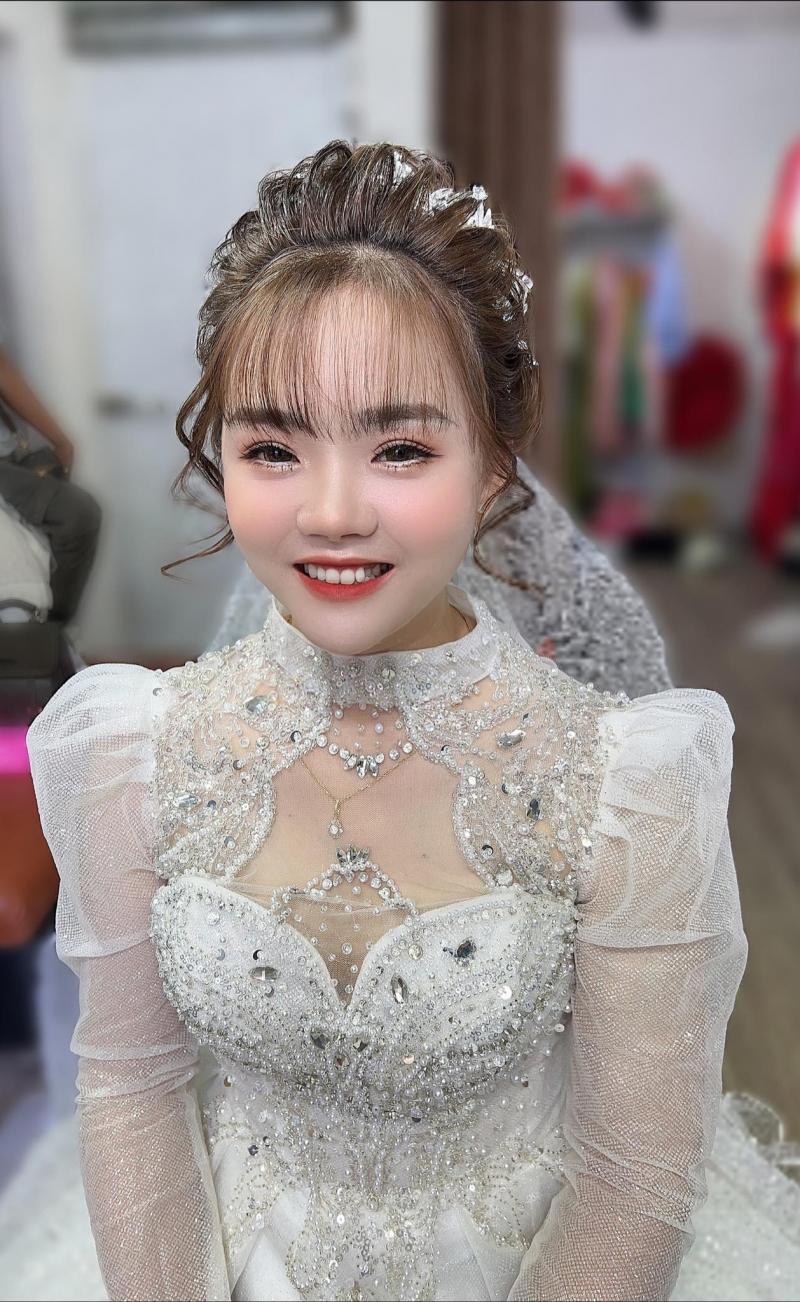 Chang Make Up (Trần Thị Mỹ Trang)