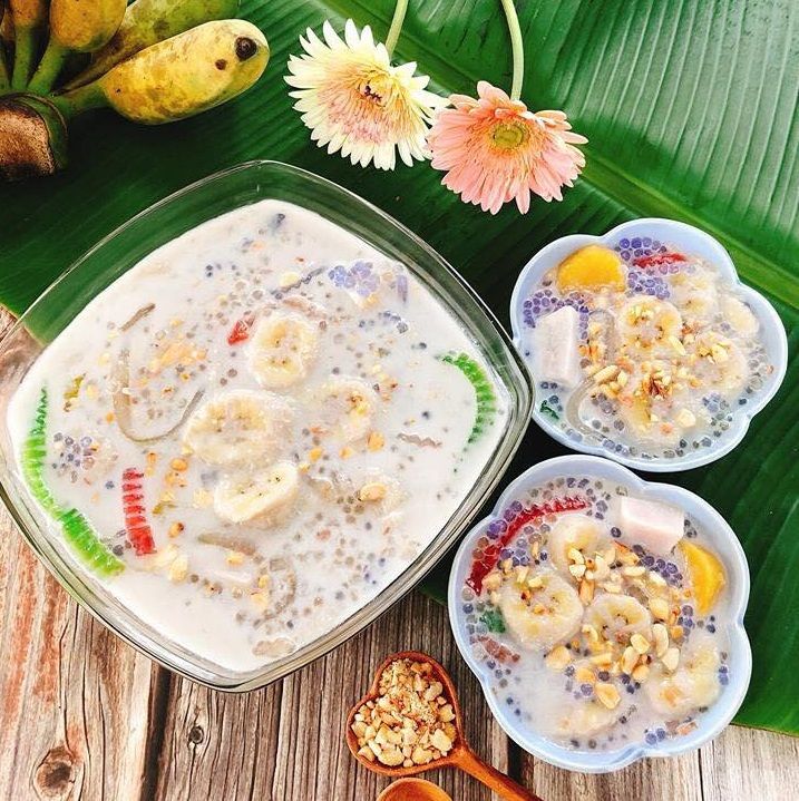 Chè chuối, nước cốt dừa