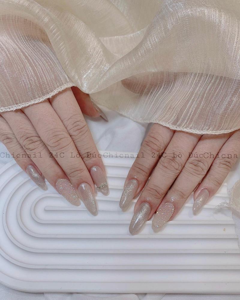 Chic Nail