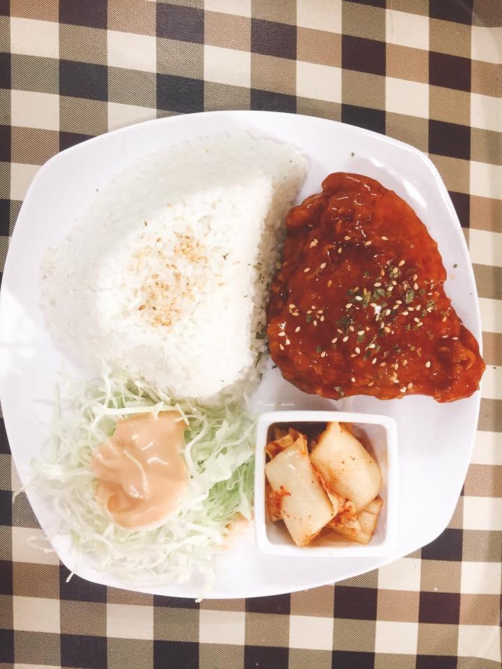 Quán ăn chuẩn hương vị Hàn Quốc hút khách nhất tại Hà Nội