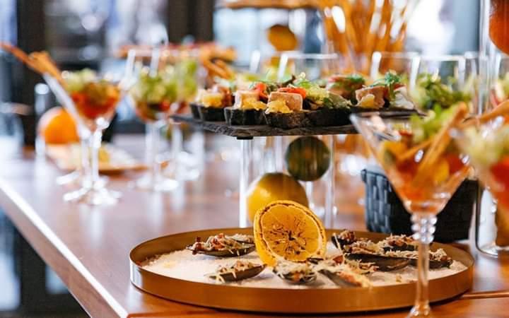 Nhà hàng buffet hải sản tôm hùm ngon nhất Sài Gòn