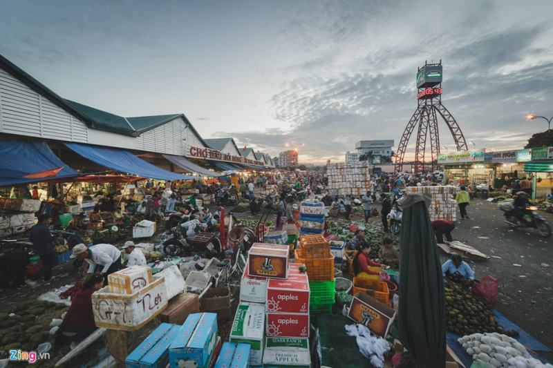 Khu chợ chuyên sỉ các mặt hàng rẻ nhất tại thành phố Hồ Chí Minh