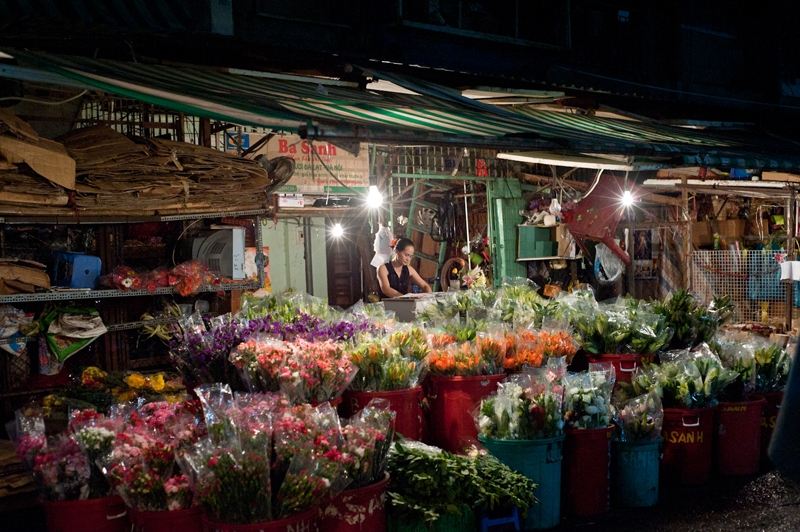Chợ hoa đêm không ngủ ở Sài Gòn