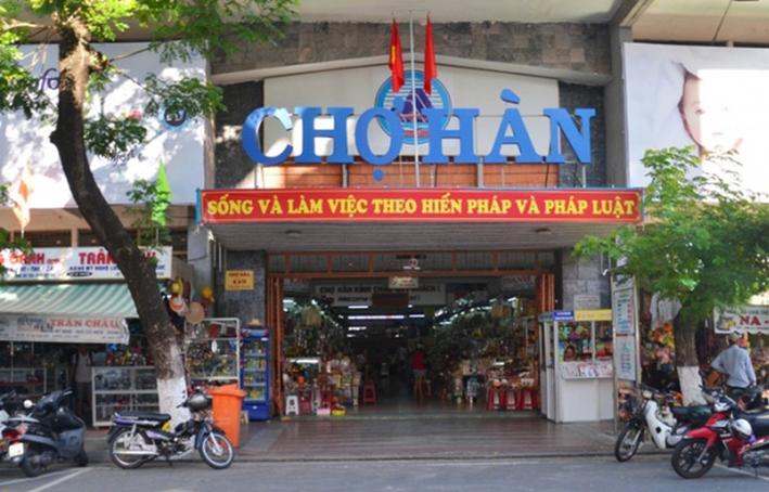 Khu chợ bán quần áo rẻ, chất lượng nhất Đà Nẵng