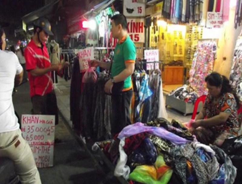 Chợ mua sắm rẻ, đẹp nhất dành cho sinh viên tại Hà Nội