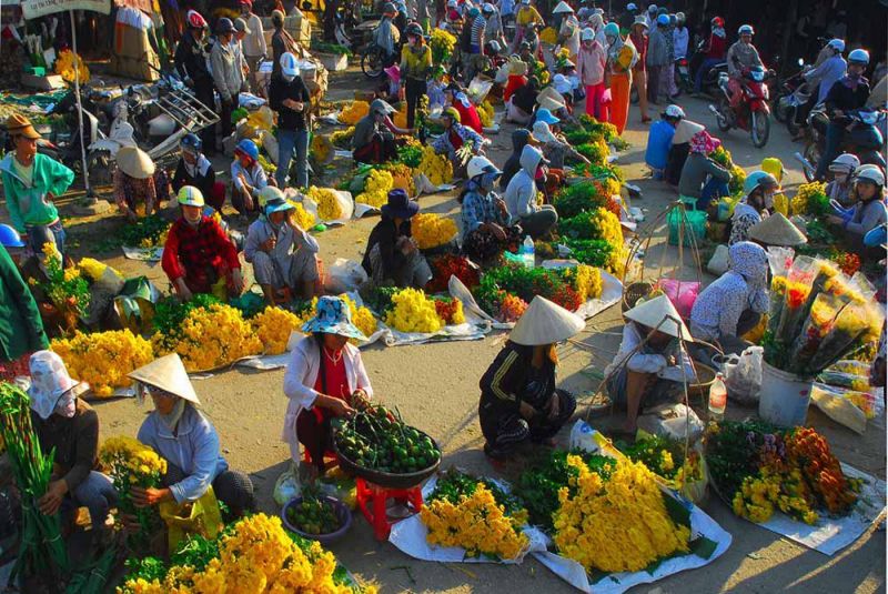 Chợ Tết