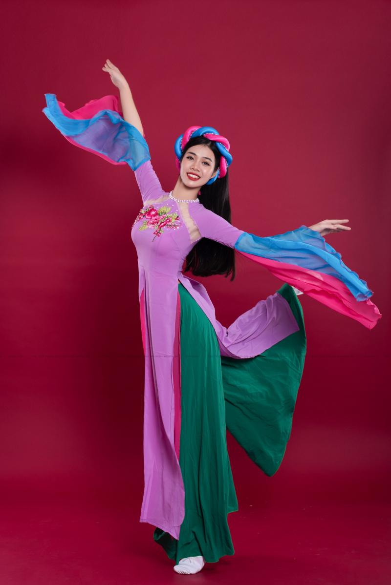 Cho thuê trang phục biểu diễn Nguyễn Lâm (Nguyễn Lâm Shop)