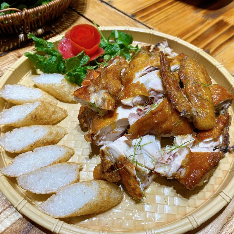 Chợ Tình Quán