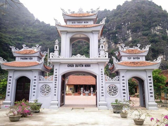 Duyen Ninh Pagoda
