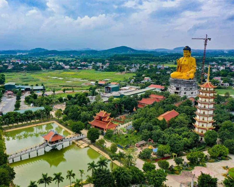 Chùa Khai Nguyên Sơn Tây - Ngôi chùa có bức tượng Phật lớn nhất Đông Nam Á.