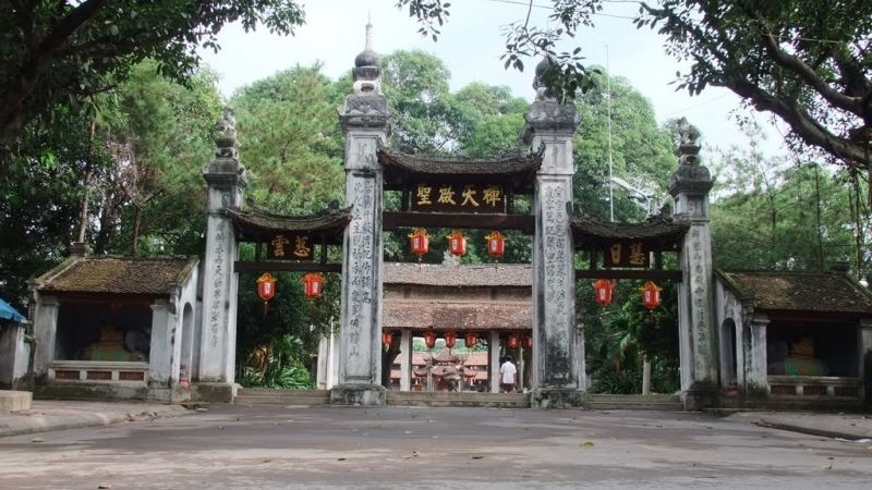 Khung cảnh chùa Láng-Hà Nội