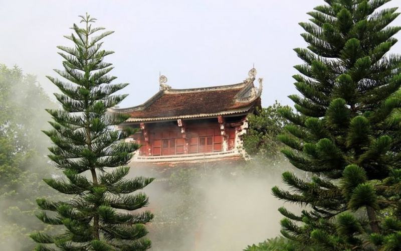 Trải qua thăng trầm của lịch sử, các công trình kiến trúc cổ của chùa Quỳnh Lâm đã bị huỷ hoại rất nhiều