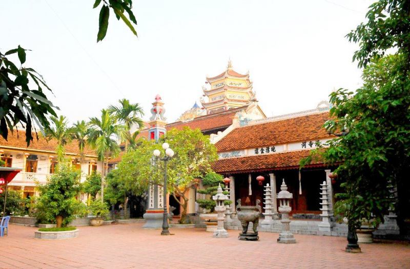 Chùa Thần Hà - Ngôi chùa đẹp ở Thana Hoa
