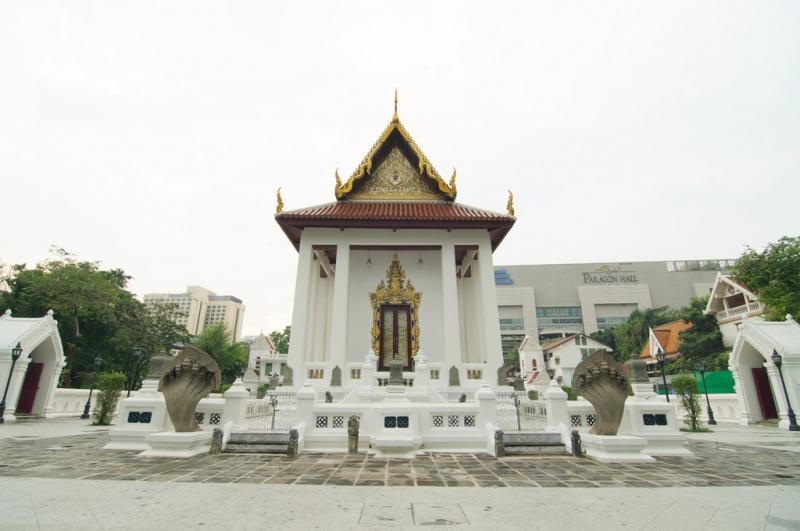 Chùa Wat Pathum Wanaram