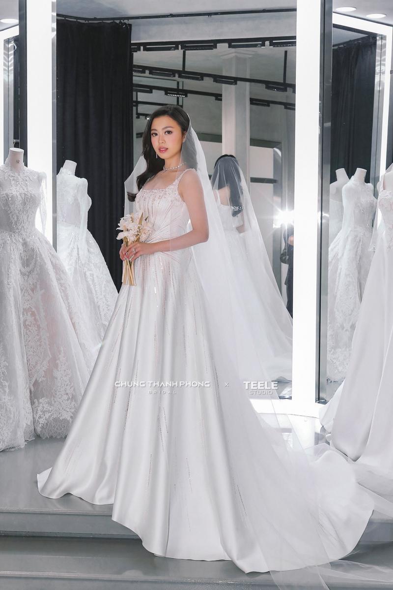 CHUNG THANH PHONG BRIDAL