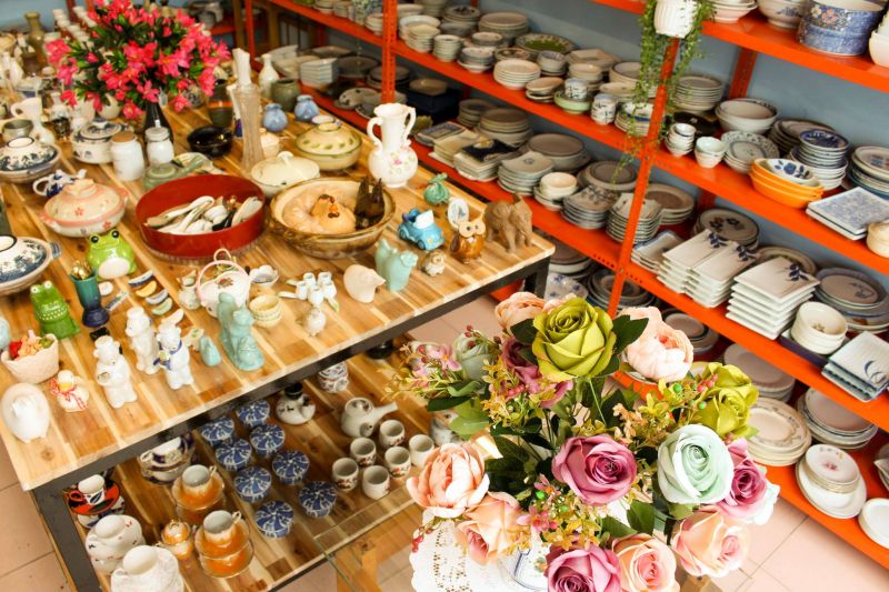 Gốm sứ Nhật Bản chuông xanh store sẽ khiến bạn có một trải nghiệm mua sắm tuyệt vời. Những sản phẩm tinh tế và độc đáo được chế tác từ các nghệ nhân lành nghề sẽ làm hài lòng cả những khách hàng khó tính nhất.