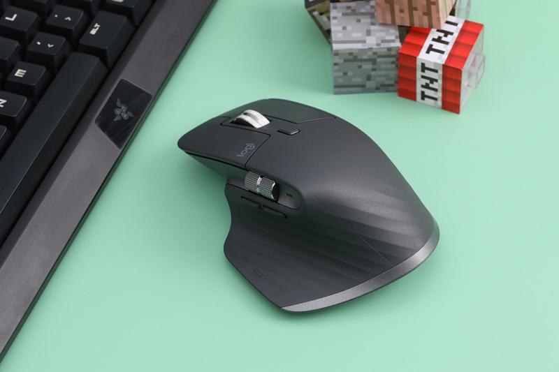 Chuột không dây Bluetooth Logitech MX Master 3