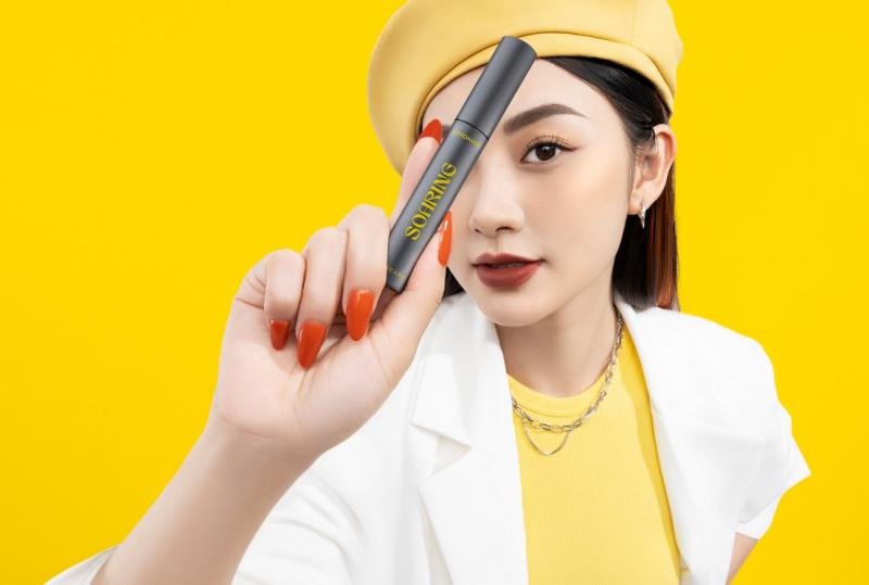 Chuốt mi tơi dài lâu trôi Lemonade Soaring Mascara