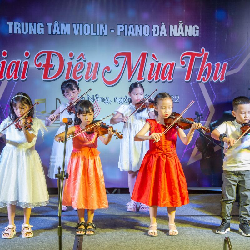 Chuyên Dạy Piano- Violin- Thanh nhạc