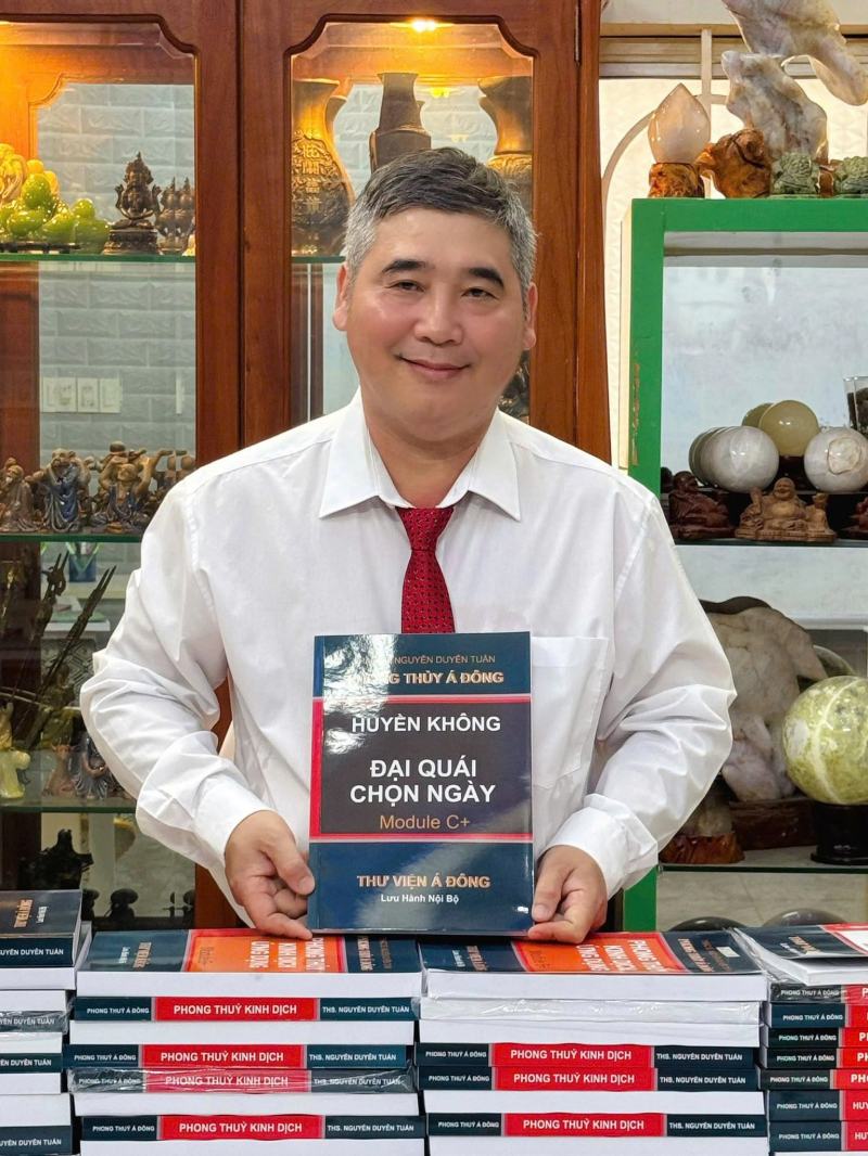 Chuyên gia phong thuỷ Nguyễn Duyên Tuấn