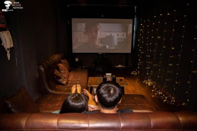 Phòng chiếu rộng rãi tại Cine 2