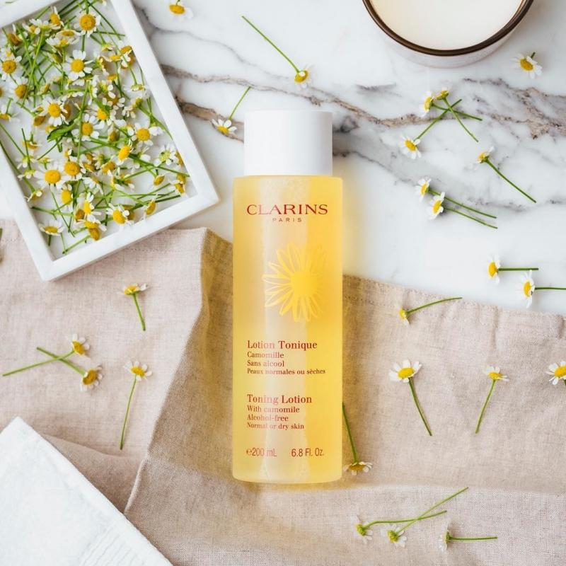 Clarins Toning Lotion With Camomile Alcohol Free