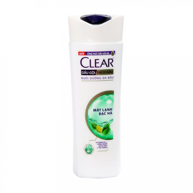 Dầu gội đầu Clear giúp trị sạch gàu.