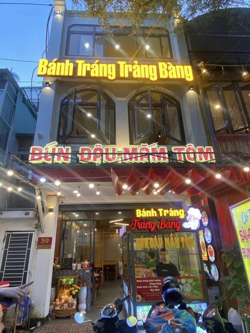 Cô Ba Sài Gòn Bún Đậu Mắm Tôm