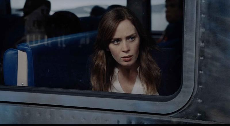 Emily Blunt hoảng loạn trong trailer chính thức