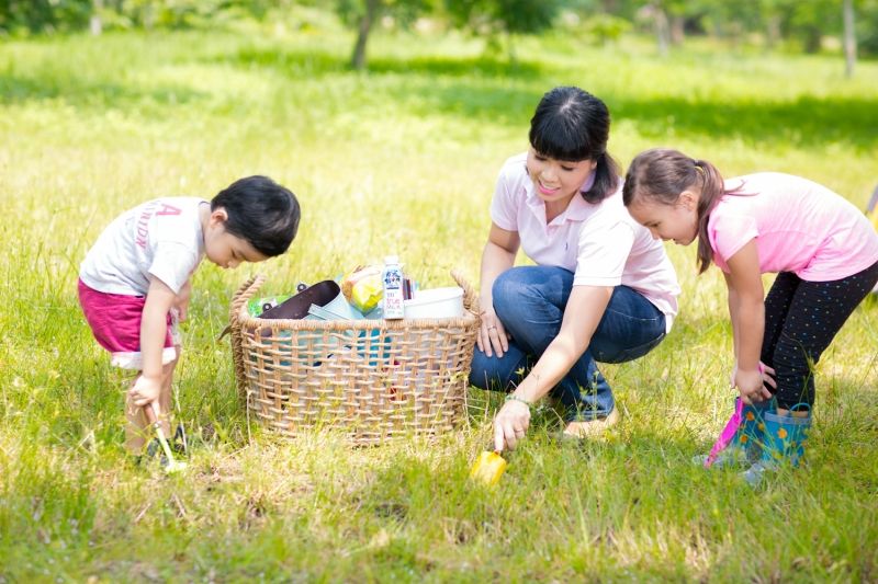 Cô giáo tiểu học giỏi chăm sóc con cái