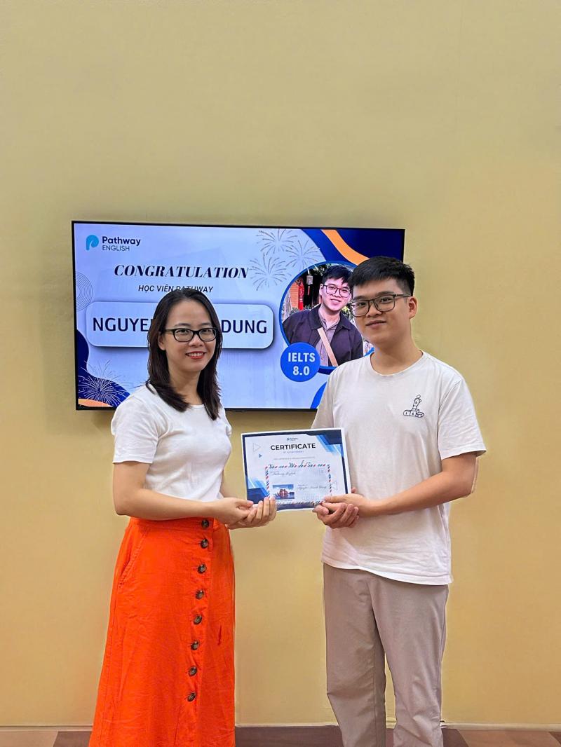 Cô Hoàng Thị Thanh Huyền - Giảng viên của Pathway English