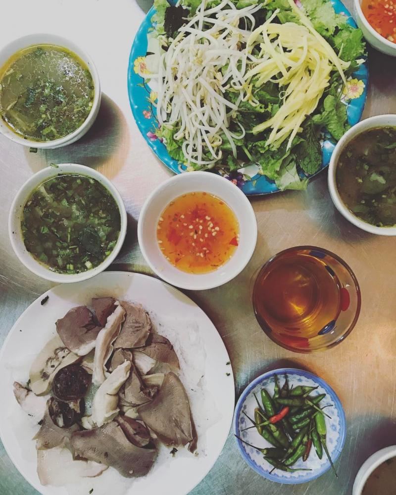 Top 6 Quán cháo lòng bánh hỏi ngon nhất tại Quy Nhơn, Bình Định