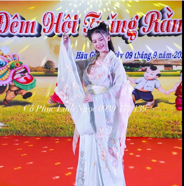 Cổ Phục Linh Ngọc