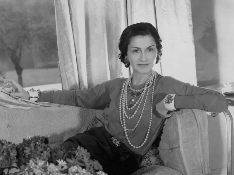 Nhà thiết kế thời trang Coco Chanel