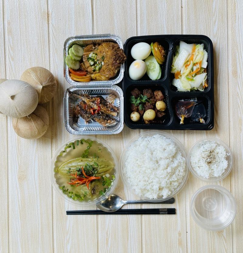 Cơm Nhà Lunchbox